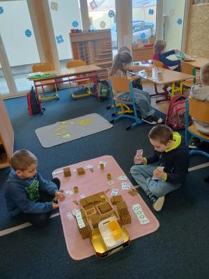 Montessori skupina a její první půlrok ve škole